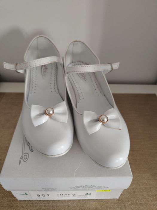 Buty komunijne 34r