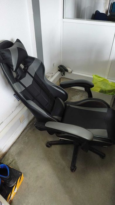 Cadeira Gamer ou trabalho ergonómica