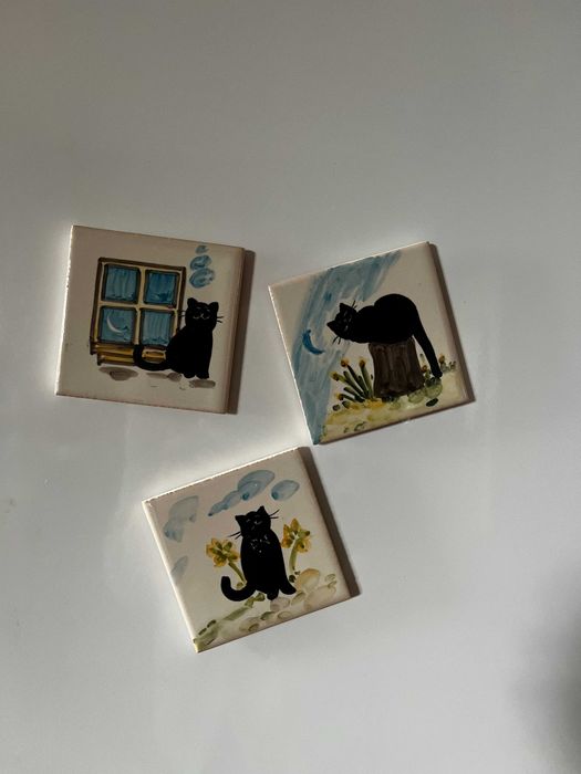 Conj 3 azulejos 7x7cm pintados à mão com íman. Motivo: gato preto