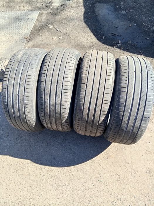 215.55.16 Michelin Primacy4