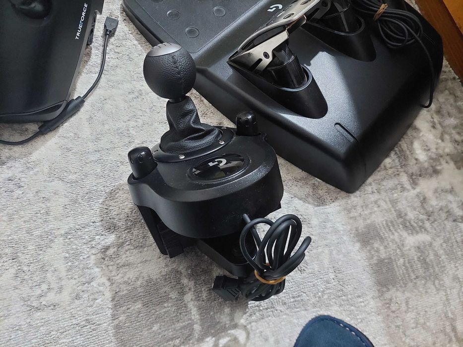 Logitech g923 como novo
