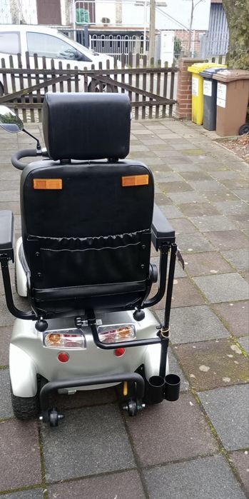 Elektryczny wózek inwalidzki