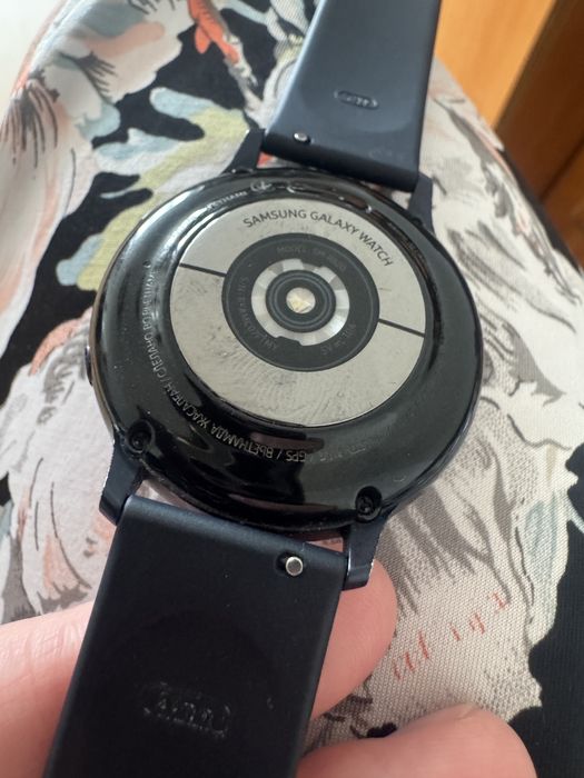 Продам Смарт-годинник Samsung Galaxy Watch Active 2 (SM-R820) 44mm