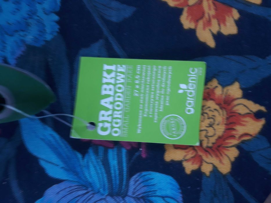 Grabie małe ogrodowe.