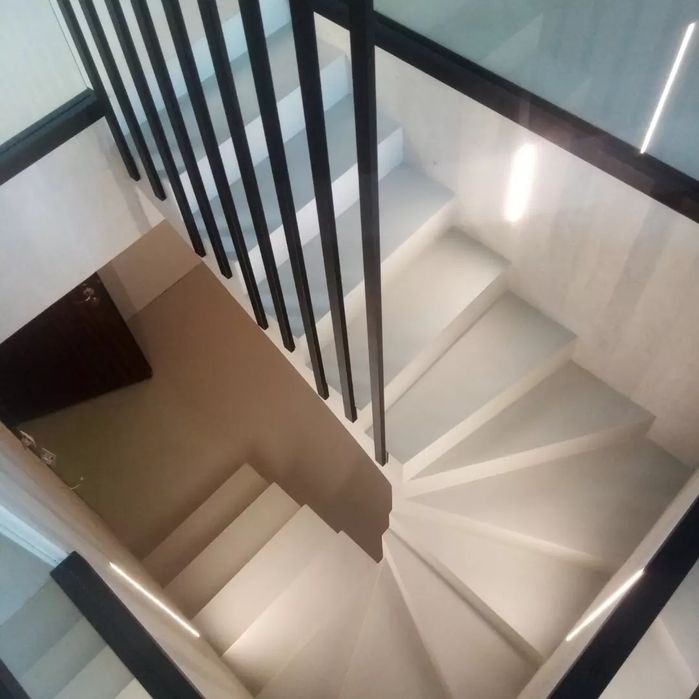 Mikrocement-posadzki,ściany,łazienki,schody,kuchnia,