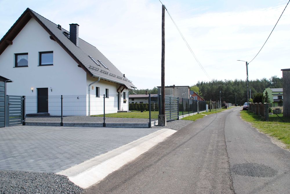 Ogrodzenie panelowe panel ogrodzeniowy 153 fi4  ocynkowany malowany