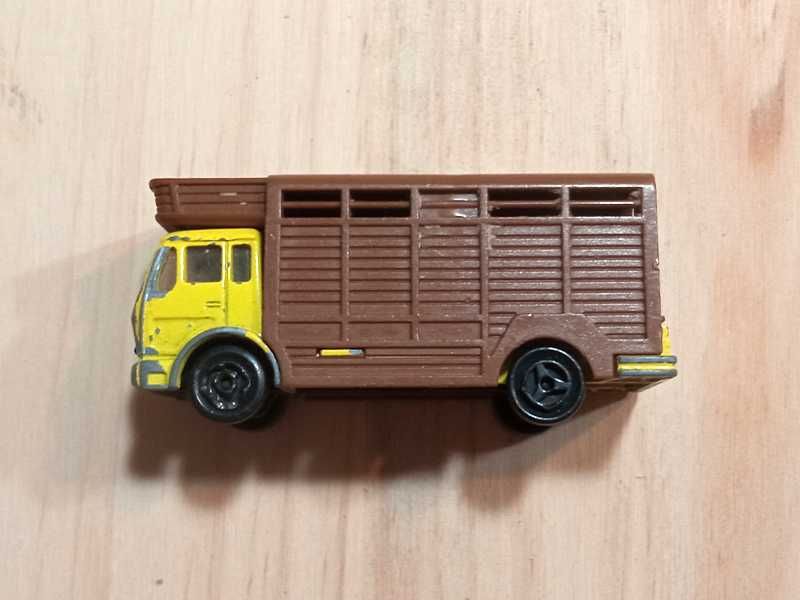 Mercedes-Benz Cattle Truck - Majorette