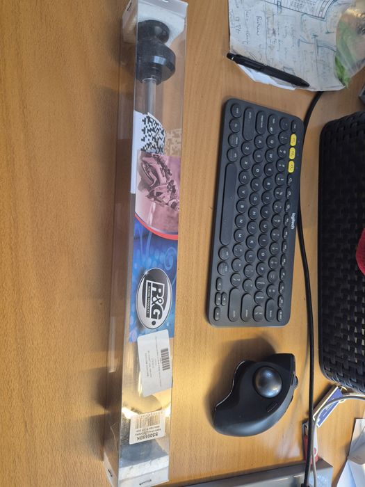 Rolki wahacza/slidery R&G Racing SS0059BK