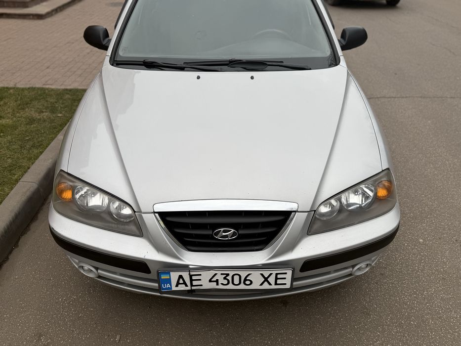 Hyundai Elantra в дуже гарному стані