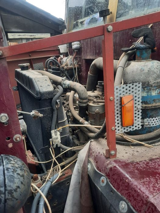 Продам Трактор..