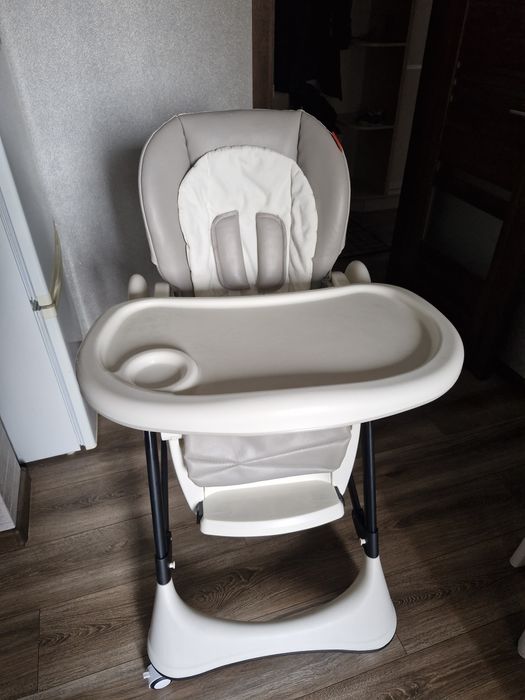 Стілець для годування Карелло