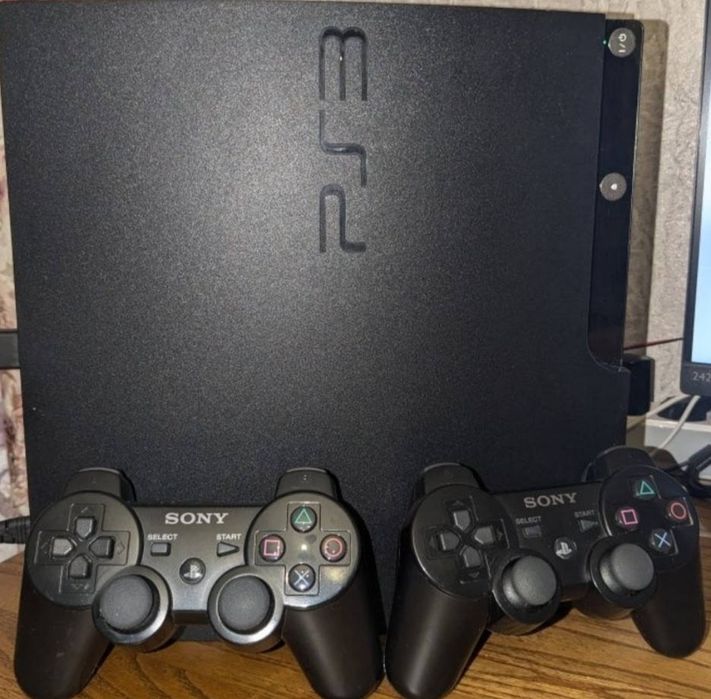 Приставка SONY PlayStation 3 Slim 500Gb. Sony PS3 Slim 500gb !!! 2 Джойстика