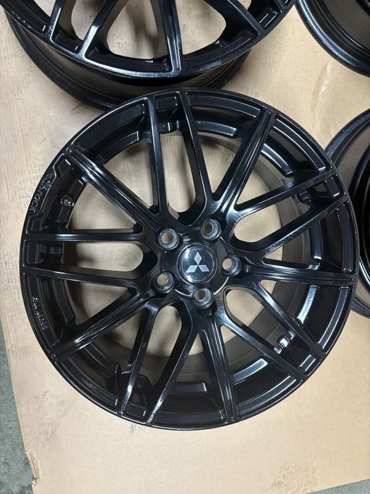 5x114,3 MITSUBISHI 8Jx18 ET46 felgi aluminiowe ASX OUTLANDER HYUNDAI