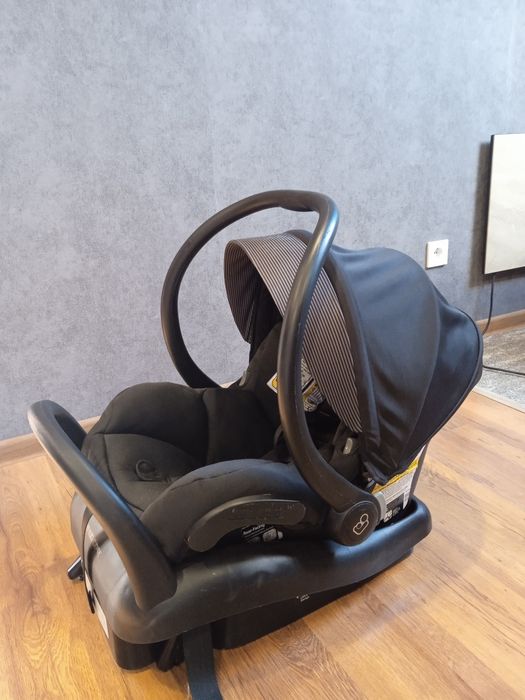 Дитяче автокрісло з кріпленням Isofix