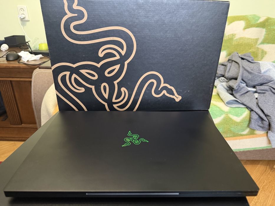 razer blade rtx 3080 - купити ноутбуки - Ціна на OLX.ua