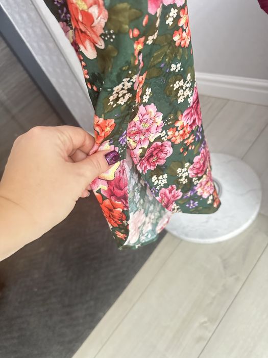 Дуже красиві весняні сукні