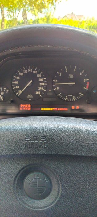 Bmw e34 v8 Bogate wyposażenie