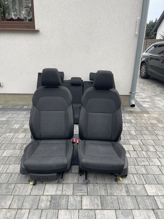 Skoda Superb 3 Combi fotele + kanapa + boczki drzwiowe