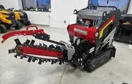 Koparka łańcuchowa z napędem wycinarka do darni wynajem wypożyczalnia