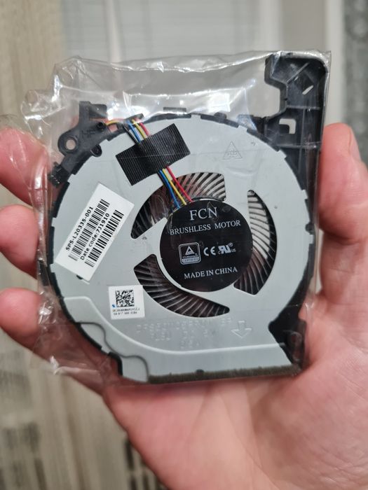 Кулер на CPU для ноутбука HP Pavlion 15-cx 5V 0.5 A 4pin