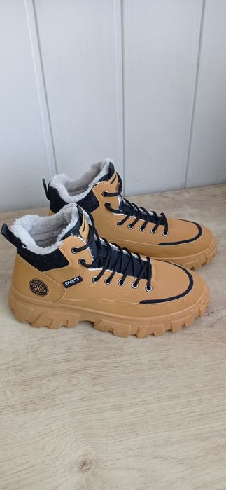 Buty zimowe 42-27,3 cm