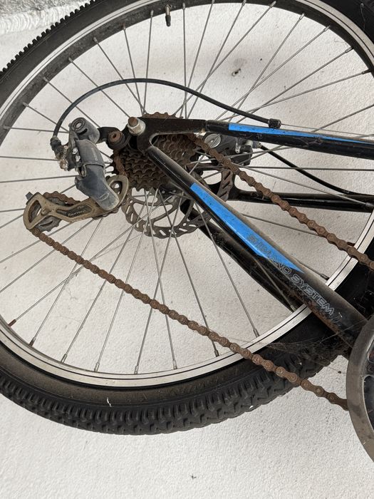 Bicicleta com suspensão completa roda 26
