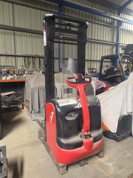 Empilhador Linde E14C evo