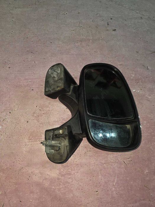 Зеркало праве Trafic 2 (08-13) Vivaro Primaster Рено Трафік