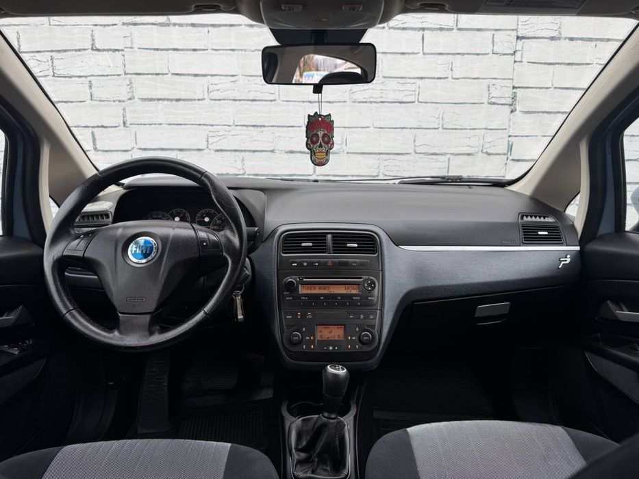 Fiat Punto ,1.3 дизель АКПП