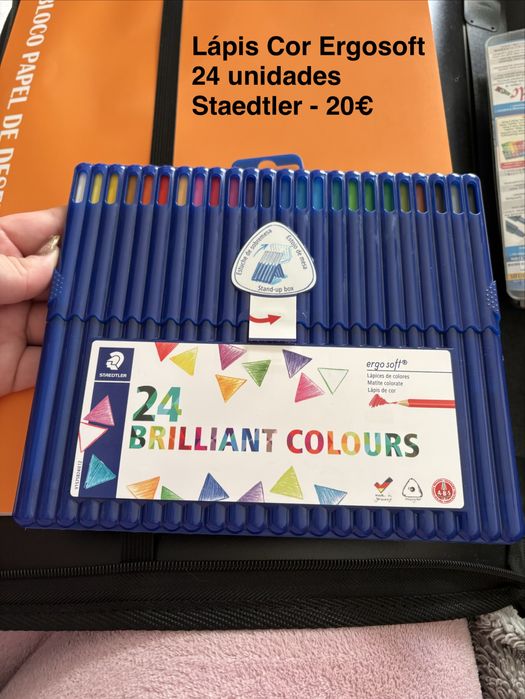 Material de desenho nunca usado, vendo por não dar utilidade