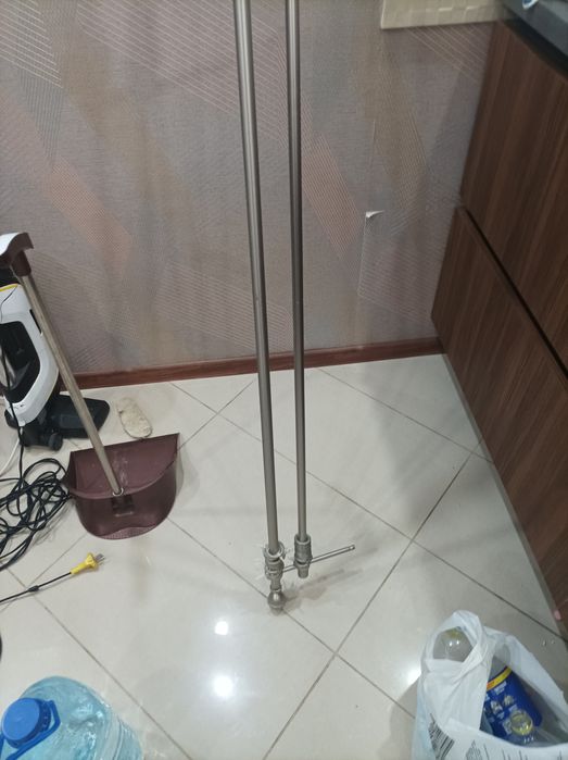 Продам карниз двойной