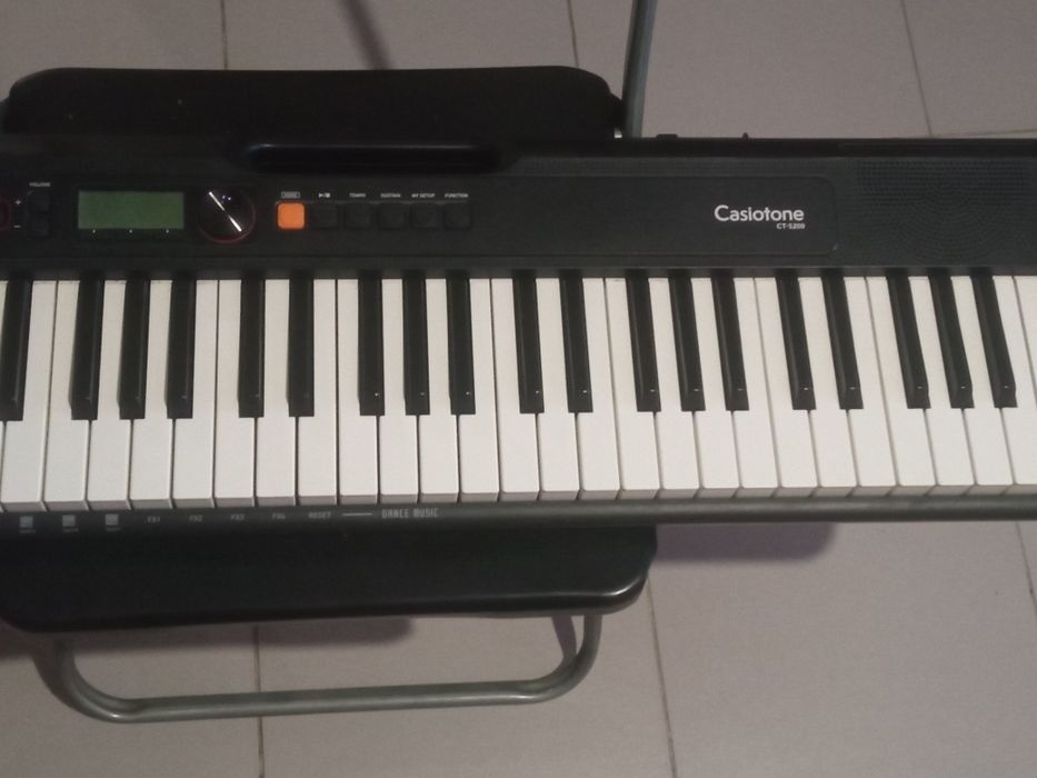 Teclado Casio CT-S100