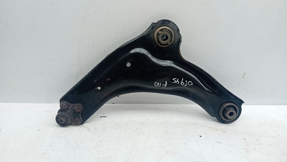 Braço de suspensão frente direito RENAULT Laguna II Break (KG0/1_)