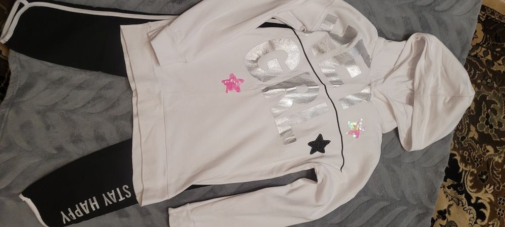 Костюм спортивний для дівчинки