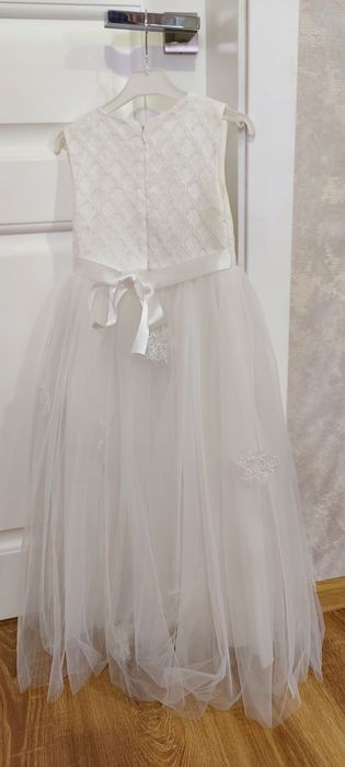 Нарядне плаття для дівчинки