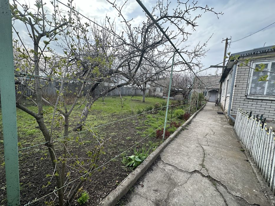 Продам будинок в селі Личкове