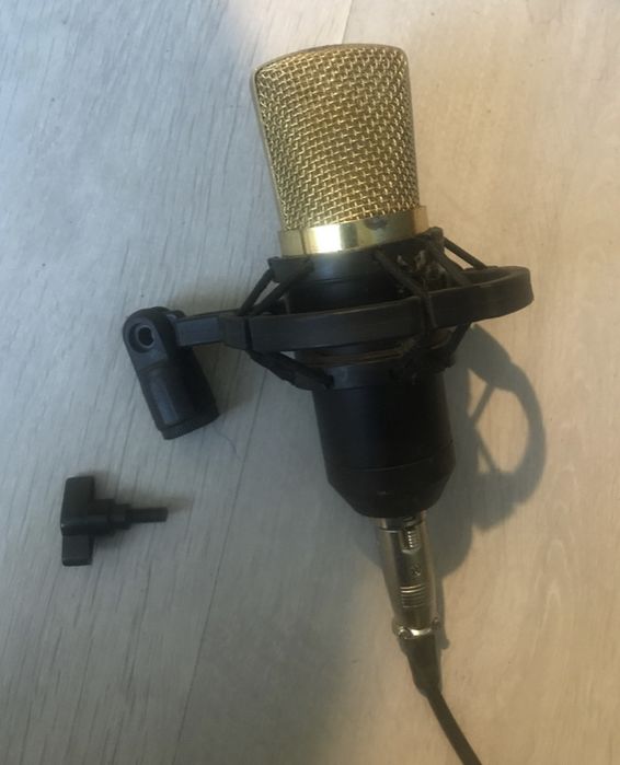 Sprzedam mikrofon studyjny