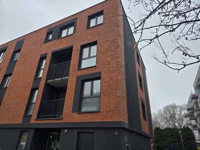 Wynajmę miejsce parkingowe w garażu