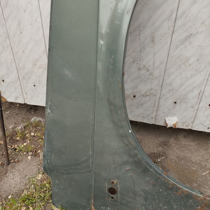 Продам крылья на ваз