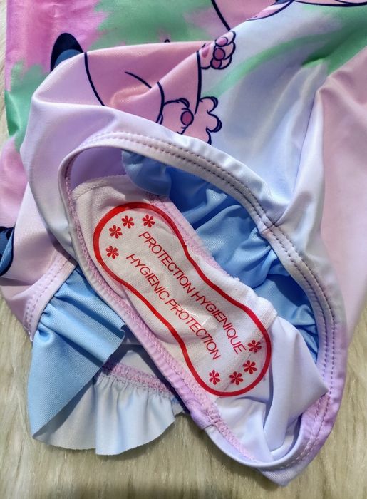 Strój kąpielowy kostium jednoczęściowy Stitch