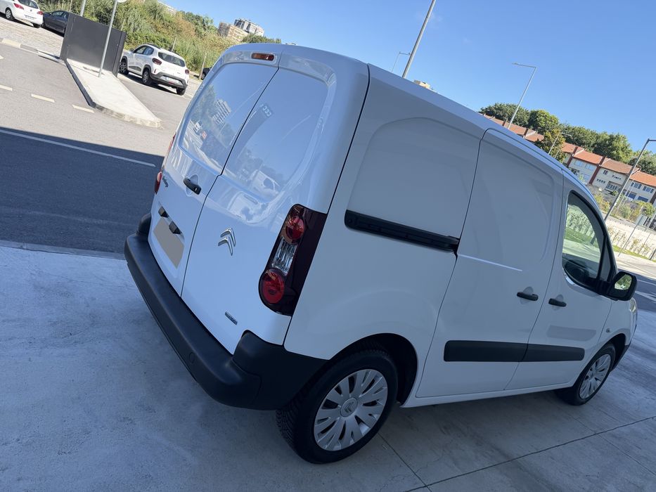 Citroen Berlingo - 2015 - GPS / CarPlay - 1.6 HDi