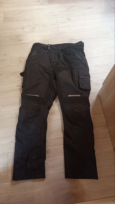 Kombinezon motocyklowy
