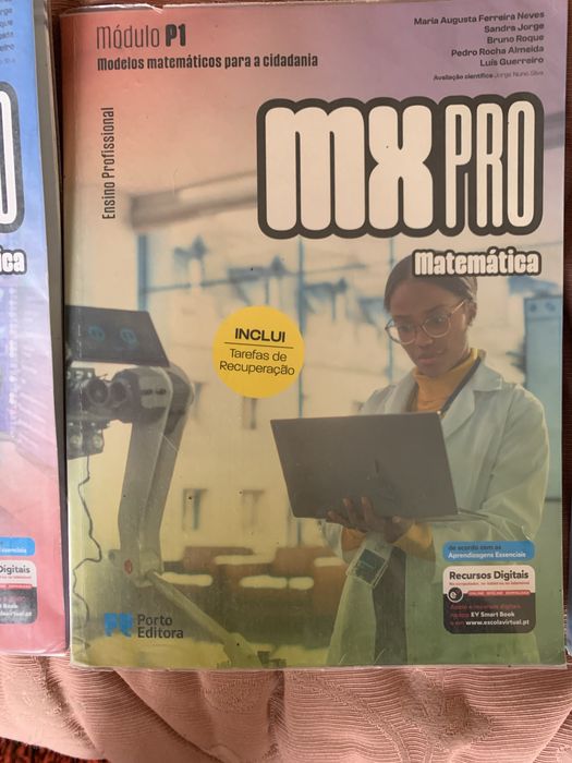 Livros 10ano como novos