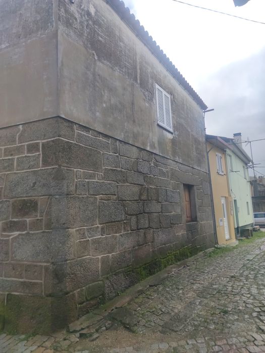 Moradia em pedra  v3