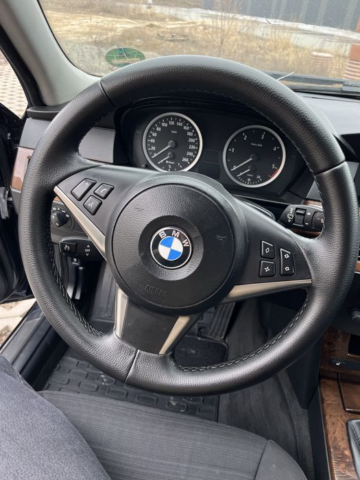 Продам Bmw 520d e61