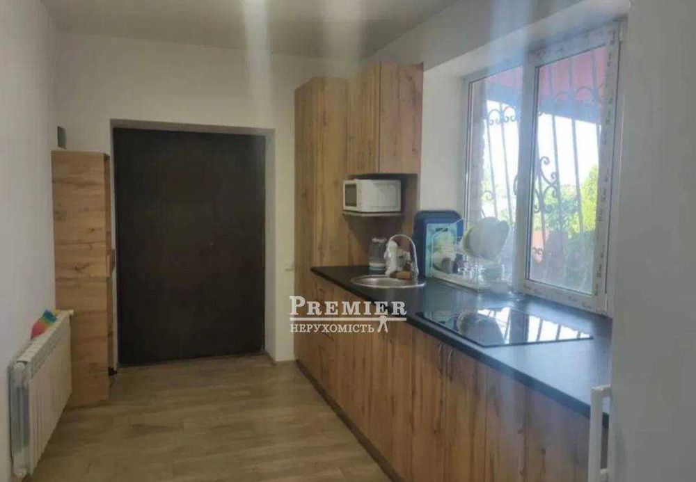 Продам 2-поверховий будинок