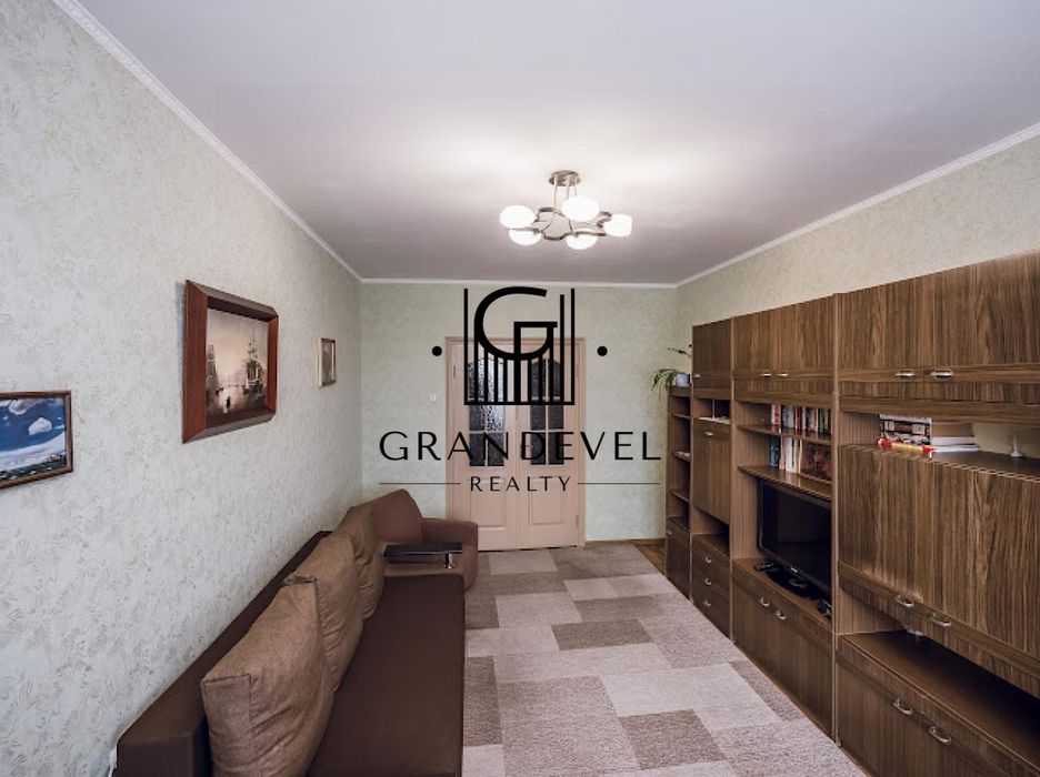 Продаж 3к квартири Максимовича 9А, Голосієвський р-н, Васильківська