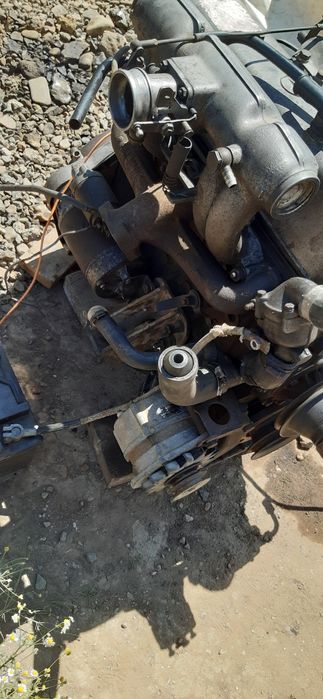 Двигун Mercedes 615 2.0 дизель
