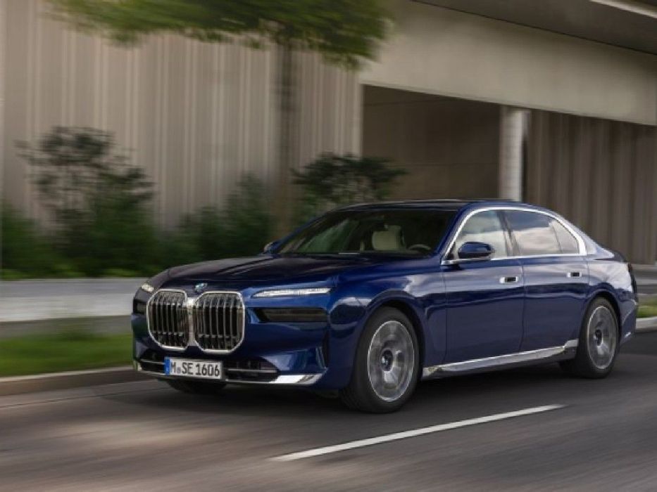 BMW 750 750e xDrive