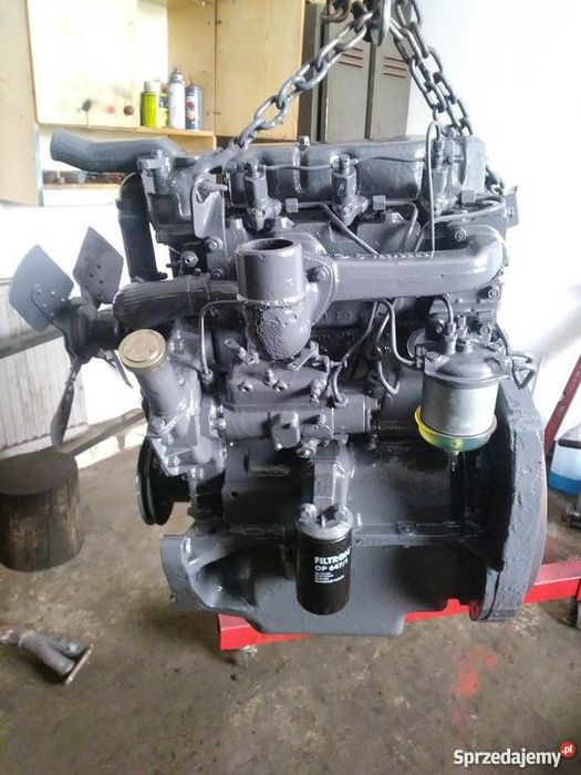 Ciagnik Ursus C 360 3p Mf 255 silnik Perkins 3 po remoncie 3512